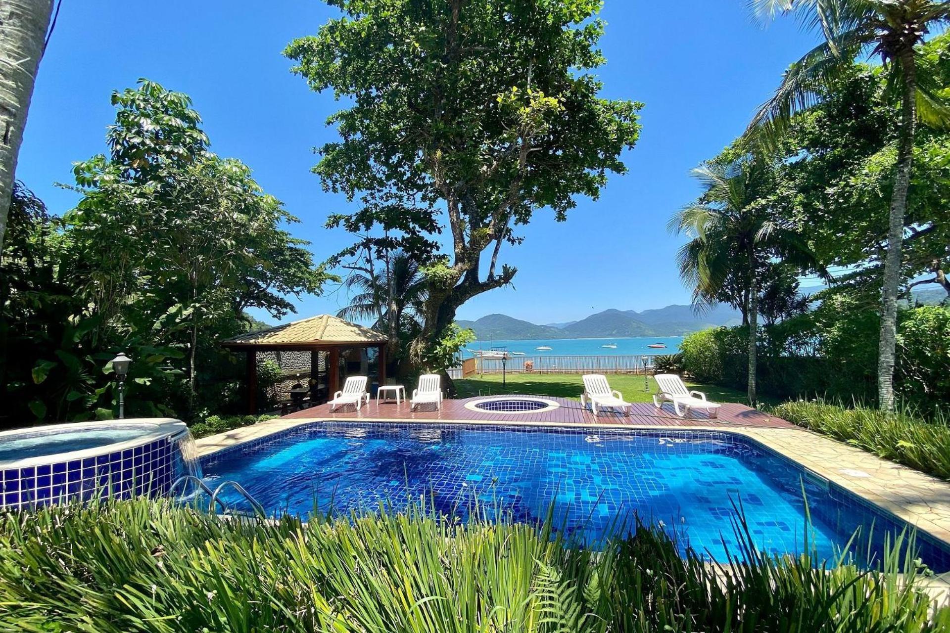 Magnifica Casa Pe Na Areia 4 C/ Ar E Piscina Holiday home