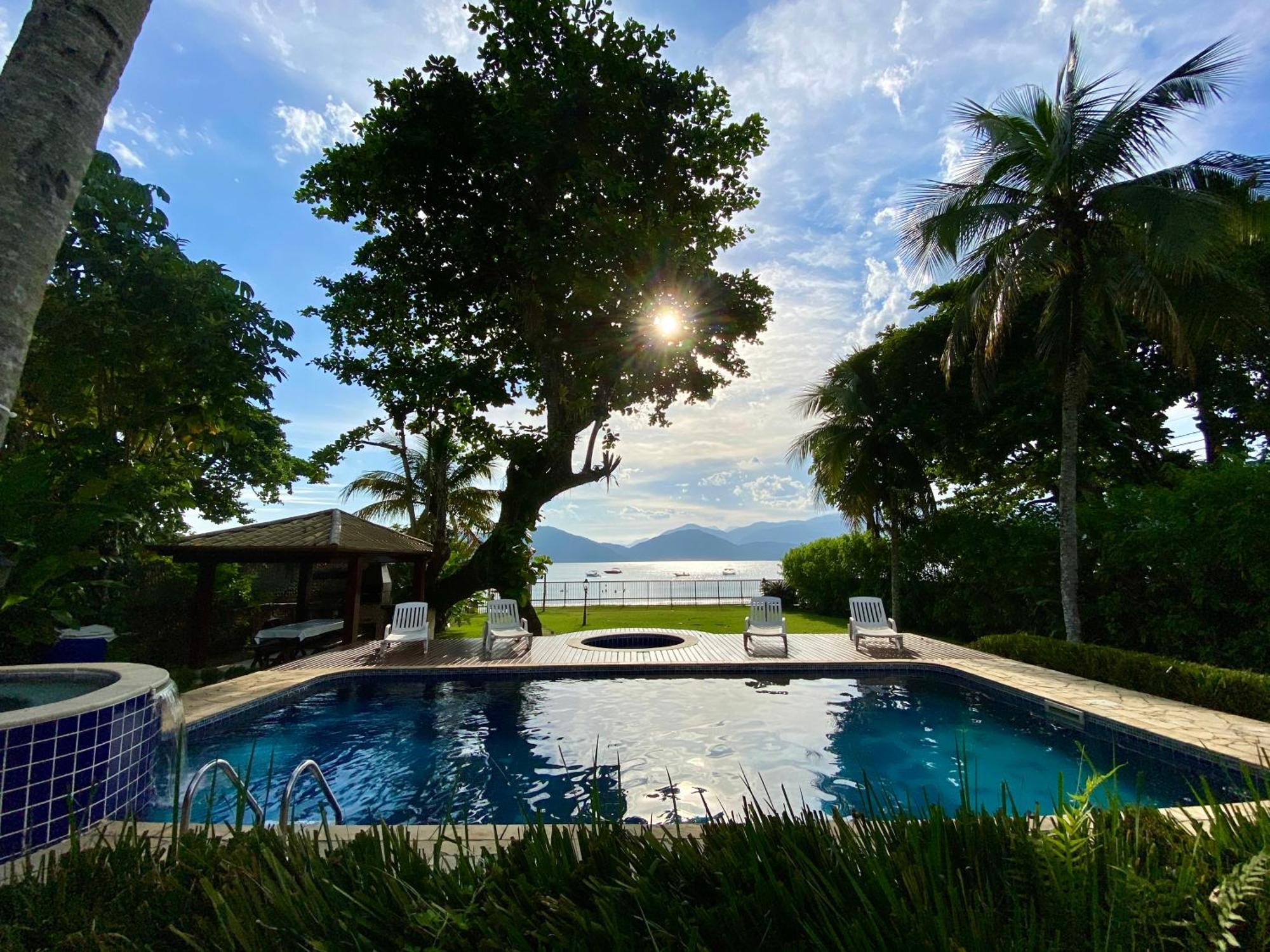 Magnifica Casa Pe Na Areia 4 C/ Ar E Piscina Holiday home *